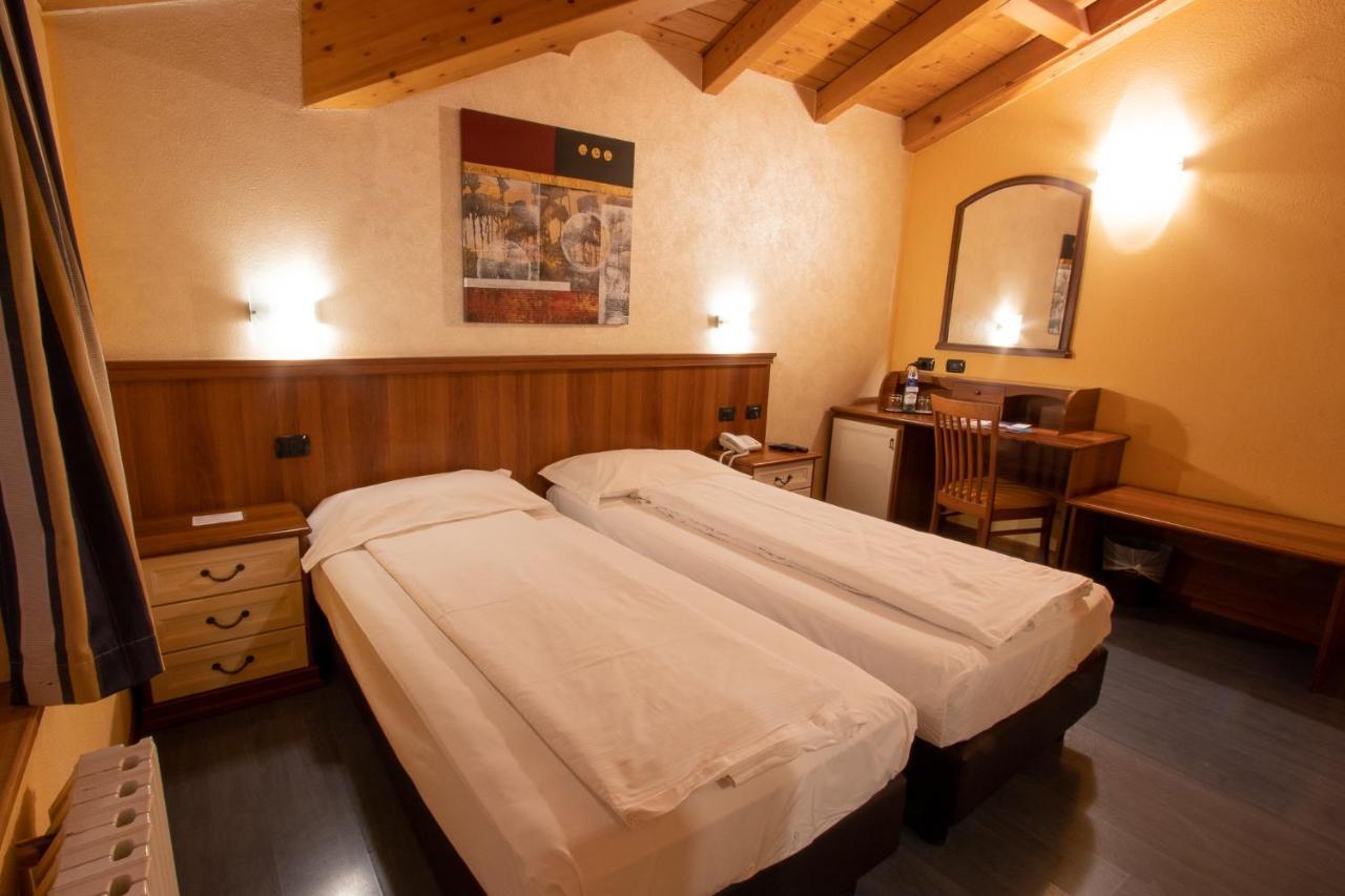 Hotel Bernina Tirano Εξωτερικό φωτογραφία